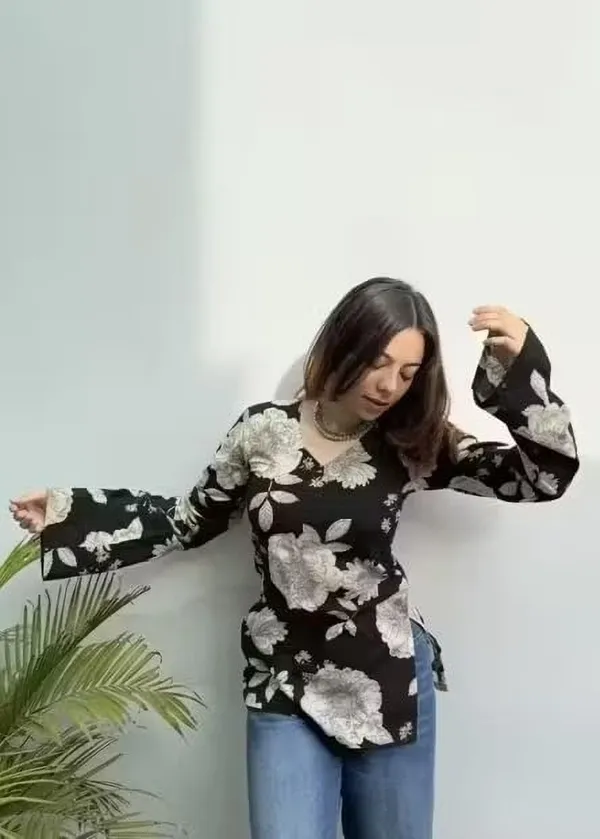 Hbkart_Casual_Floral_Print,_Printed_Women_Black_Top