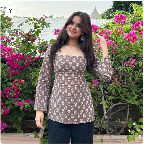 Hbkart_Casual_Printed,_Floral_Print_Women_Brown_Top