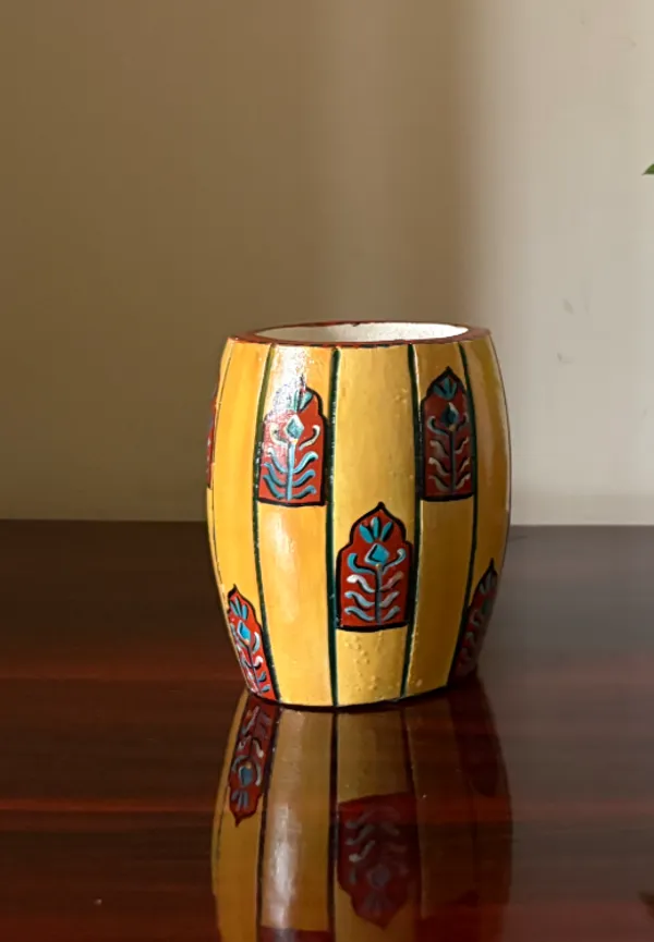 Pen/_Brush_Holder_|_Handcrafted_|_Adding_A_Touch_Of_Elegance_To_Your_Workspace,_It_Combines_Functionality_With_Traditional_Craftsmanship.
