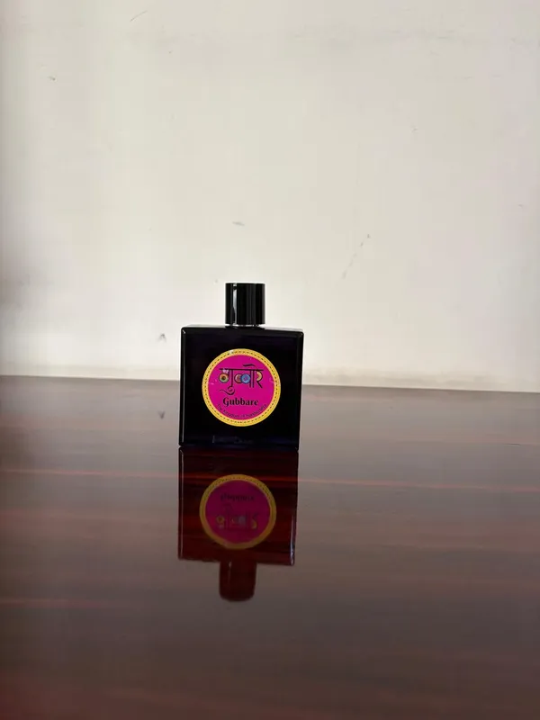 Eau_De_Parfum._Timeless_With_Ultimate_Luxury_Fragrance_(Gender_Neutral)._A_Sensual_Strength_Forged_Through_Time,_Awakens_Tenacity_With_Confidence_And_Leaves_An_Intense,_Unmistakable_Trail._It_Helps_You_Dive_Into_The_Excitement_Of_The_Day_Ahead.