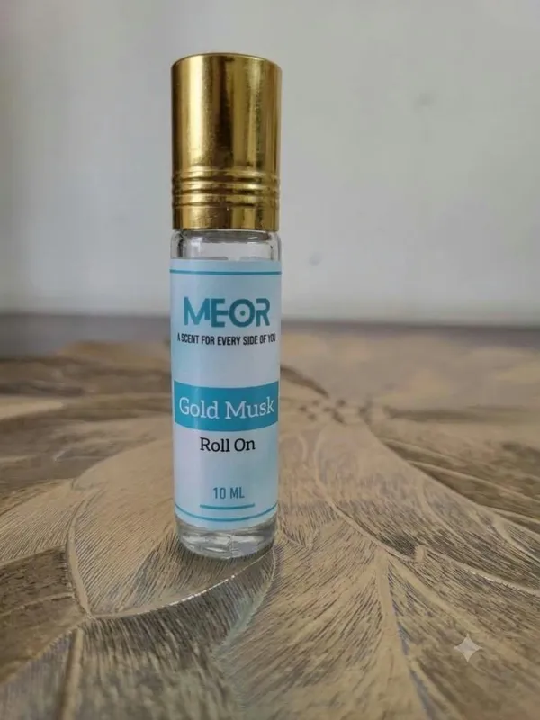 Roll-On_(Alcohol-Free)._A_High-Performance_Gender_Neutral_That_Will_Keep_You_Smelling_Fresh_All_Day.