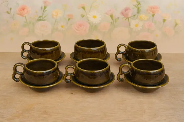 Brown_Ceramics_Premium_Cup_And_Saucer_Set_For_Home_and_Kitchen_(Pack_of_6)