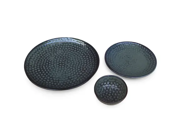 Black_Ceramics_Luxury_Tableware_Dinner_Set_For_Home_and_Kitchen_(Pack_of_3)