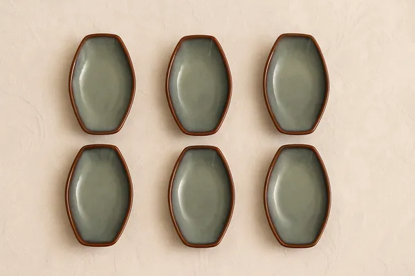 Grey_Ceramics_Elegant_Serveware_Snack_Plate_For_Home_and_Kitchen