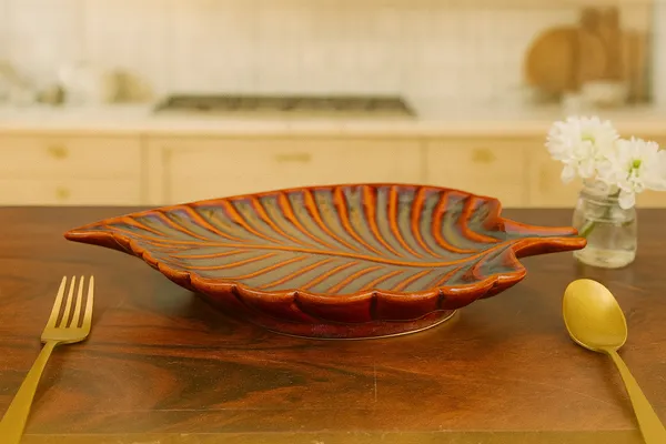 Brown_Ceramics_Premium_Serveware_Platter_For_Home_and_Kitchen