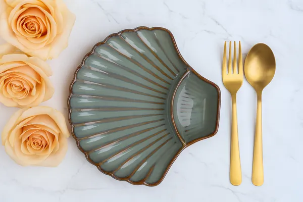Greyish_Blue_Ceramics_Luxury_Decorative_Platter_For_Home_and_Kitchen