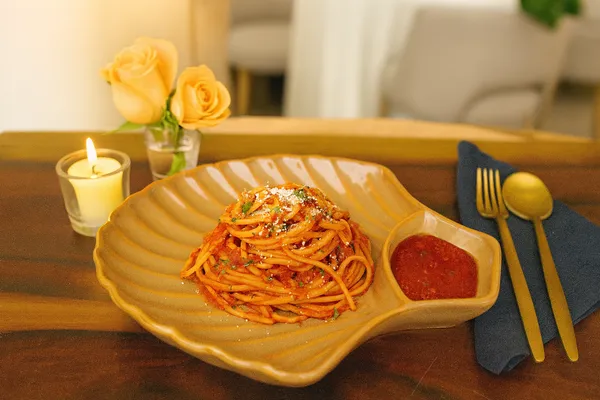Mustard_Ceramics_Luxury_Decorative_Platter_For_Home_and_Kitchen