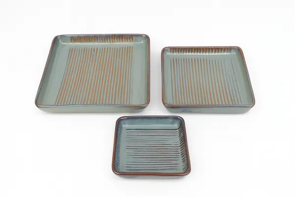 Dark_Green_Ceramics_Luxury_Dining_Dinnerware_Set_For_Home_and_Kitchen_(Pack_of_3)