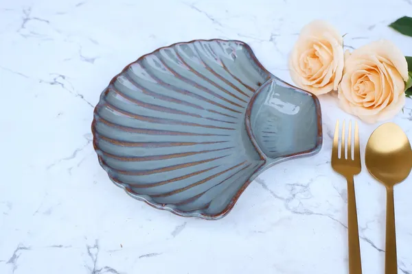Grey_Ceramics_Luxury_Decorative_Platter_For_Home_and_Kitchen