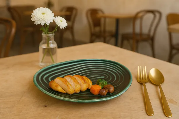 Deep_Green_Ceramics_Elegant_Serveware_Almond_Platter_For_Home_and_Kitchen