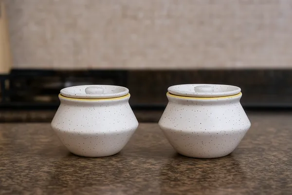 White_Ceramics_Premium_Kitchenware_Storage_Jar_For_Home_and_Kitchen_(Pack_of_2)