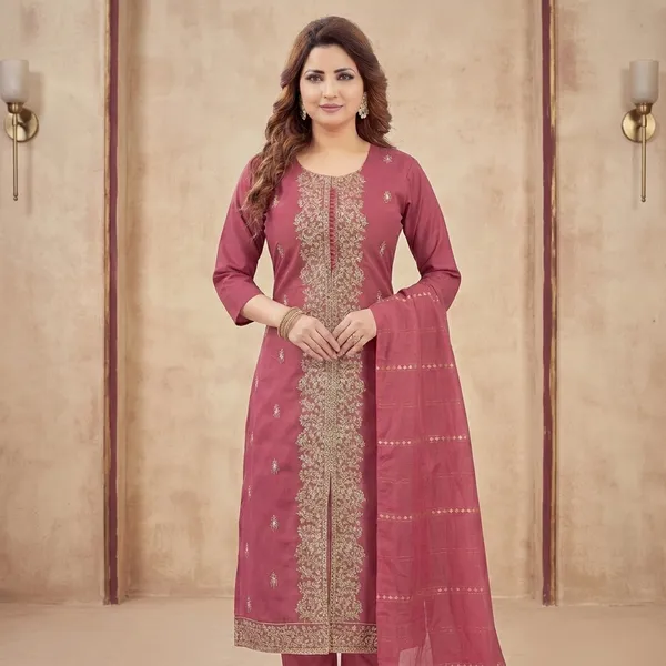 Pink_Roman_Silk_Embroidered_Kurta_Set_For_Women