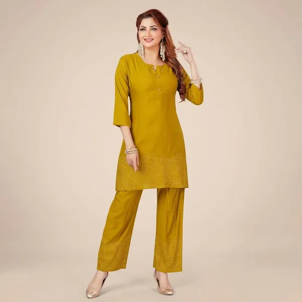 Gold_Vatican_Silk_Straight_Fit_Kurta_Pant_Set_For_Women