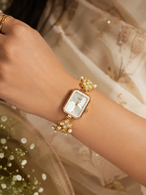 Gold_White_Pearl_Kundan_Bracelet_Watch_For_Women
