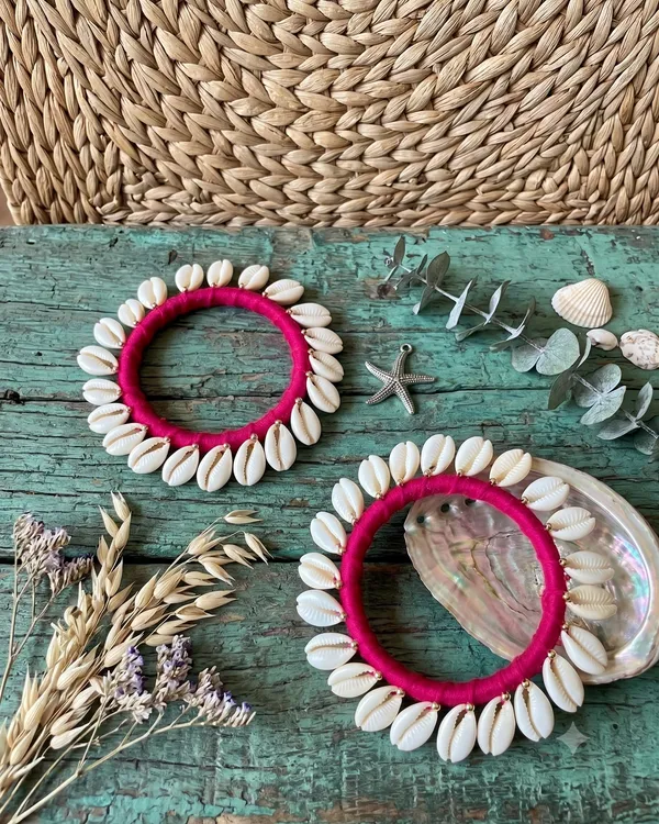 Pink_Fabric_Cowrie_Shell_Bangles_For_Women_Set_Of_2