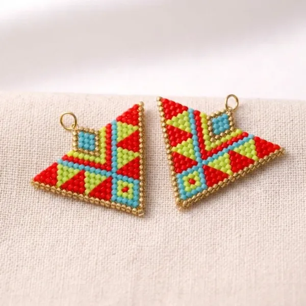 Multicolor_Seed_Beads_Geometric_Triangle_Dangle_Earrings_For_Women
