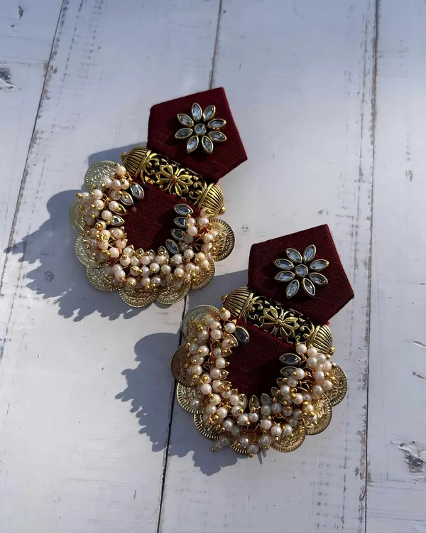 Maroon_Velvet_Kundan_Pearl_Tassel_Stud_Earrings_For_Women