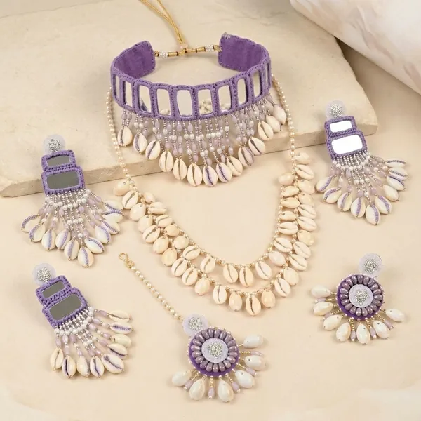 Purple_Stone_Embellished_Ethnic_Jewellery_Set_For_Women
