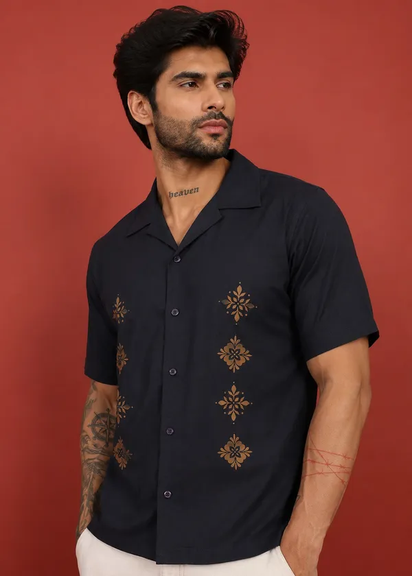 Black_printed_Short_Sleeve_Shirt_for_Men