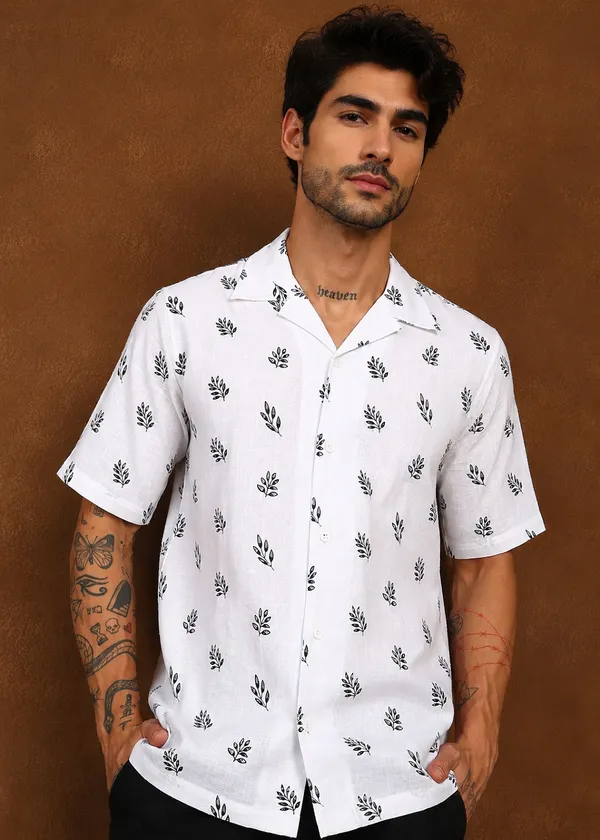 White_Leaf_Printed_Half_Sleeve_Casual_Shirt_for_Men