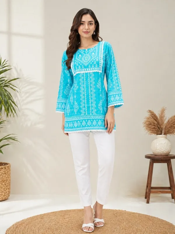 Turquoise_Printed___Short_Kurti_for_Women