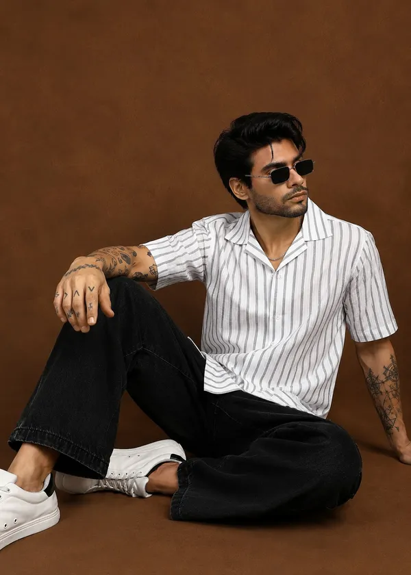 White_Grey_Striped_Short_Sleeve_Casual_Shirt_for_Men