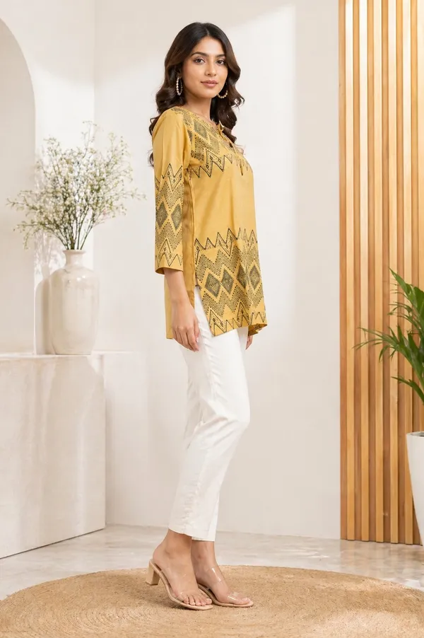 Beige_Printed_Short_Kurti_for_Women