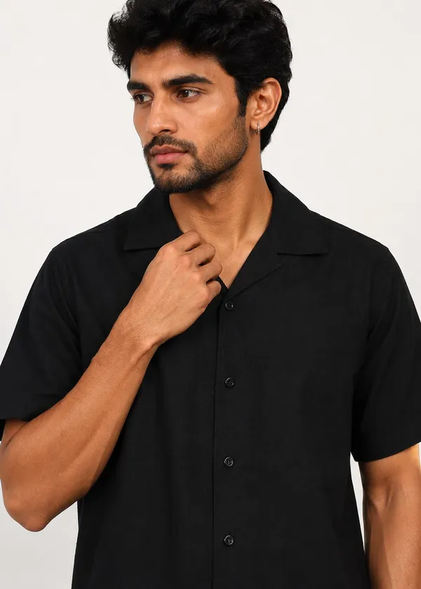 Black_Short_Sleeve_Casual_Shirt_for_Men