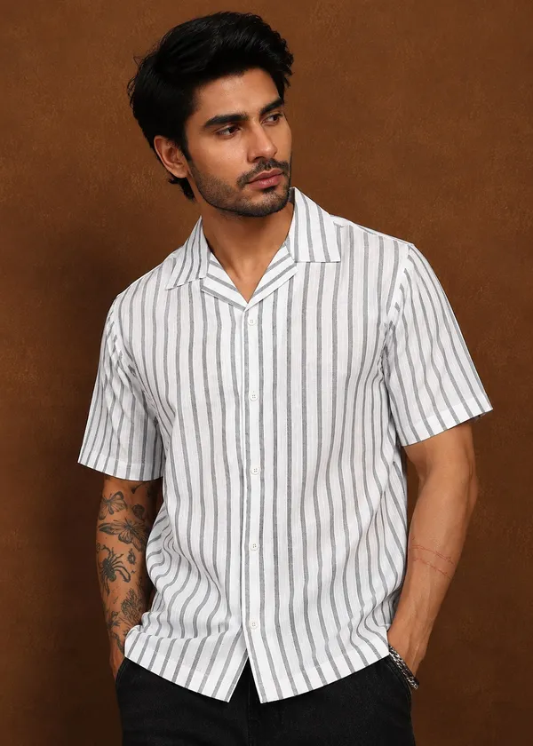 White_Grey_Striped_Short_Sleeve_Casual_Shirt_for_Men