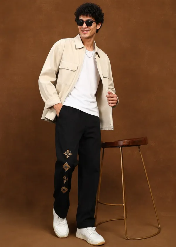 Black_printed_Straight_Fit_Trousers_for_Men