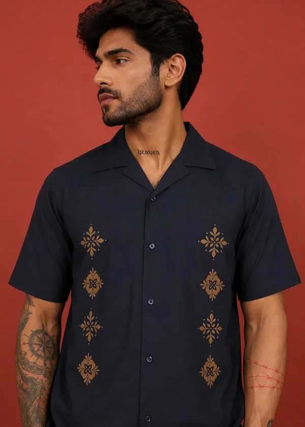 Black_printed_Short_Sleeve_Shirt_for_Men