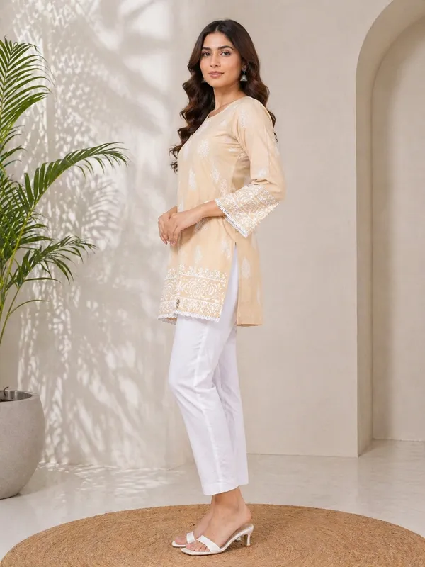 Beige_Printed___Short_Kurti_for_Women