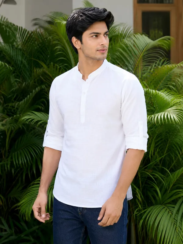 White___Mandarin_Collar_Short_Kurta_for_Men