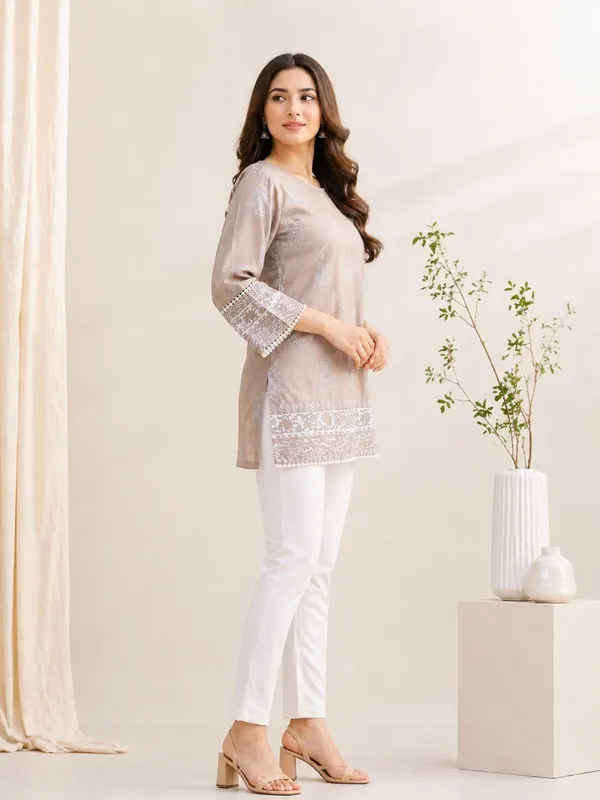 Beige_Printed___Short_Kurti_for_Women