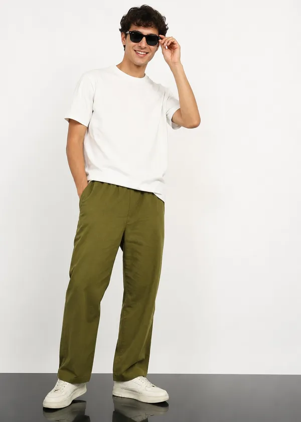 Olive_Green_Relaxed_Fit_Straight_Pants_for_Men