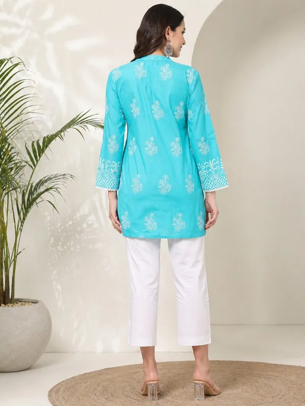 Sea_Green_printed_Short_Kurti_for_Women