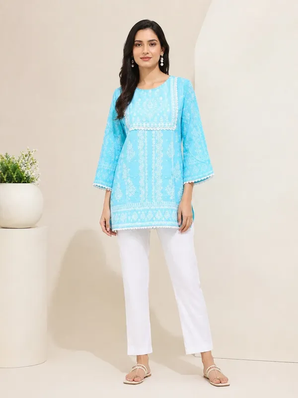Sky_Blue_Printed_Short_Kurti_for_Women