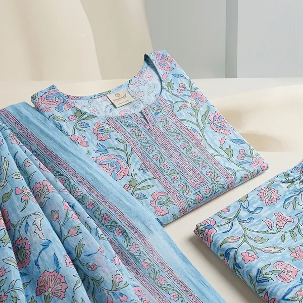 Blue_Pink_Green_Cotton_Blend_Kurti_Pant_Dupatta_Set_For_Women