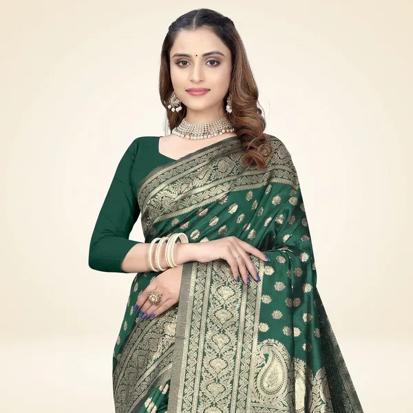 Green_Silk_And_Polyester_Saree_With_Blouse_Piece_For_Women