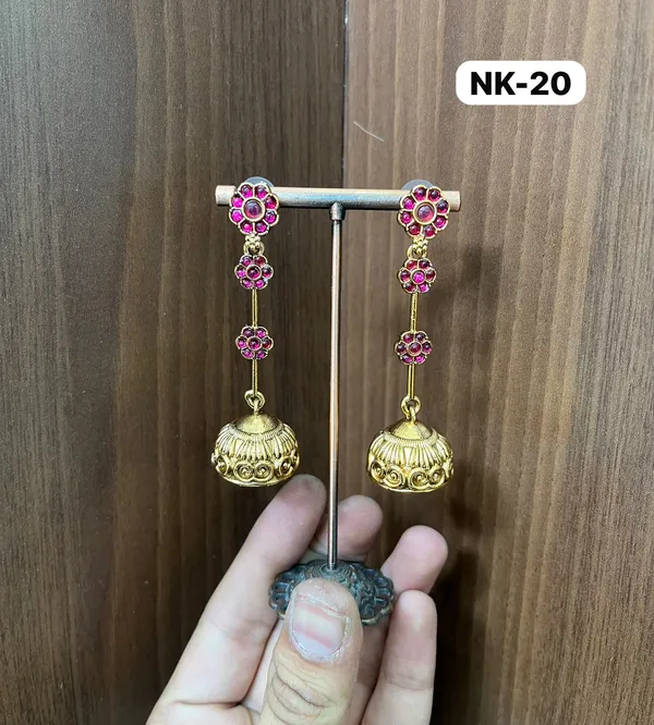Golden_Pink_Floral_Jhumka_Earrings_For_Women