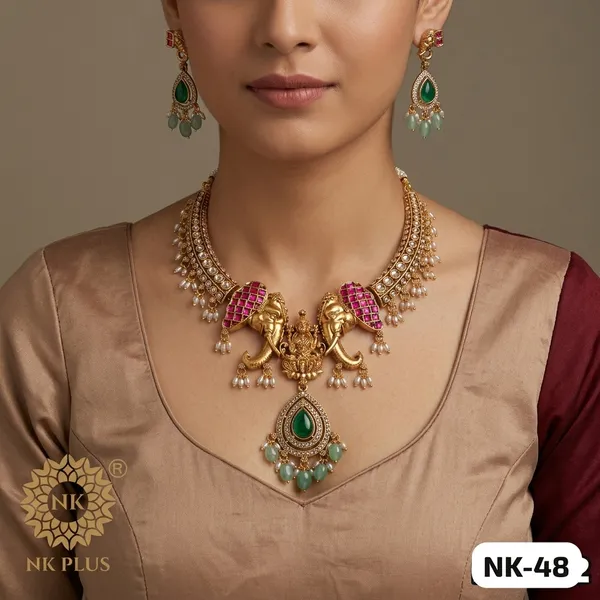 Gold_Multicolour_Elephant_Deity_Motif_Necklace_Set_For_Women