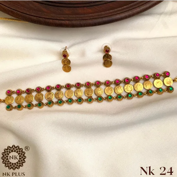 Multicolor_Brass_Pink_Green_Stone_Coin_Necklace_Set_For_Women
