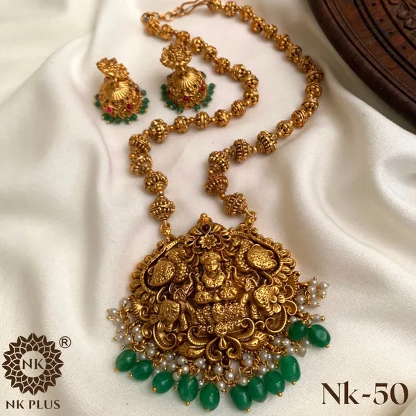 Golden_Green_Brass_Antique_Temple_Bead_Pendant_Necklace_Set_For_Women