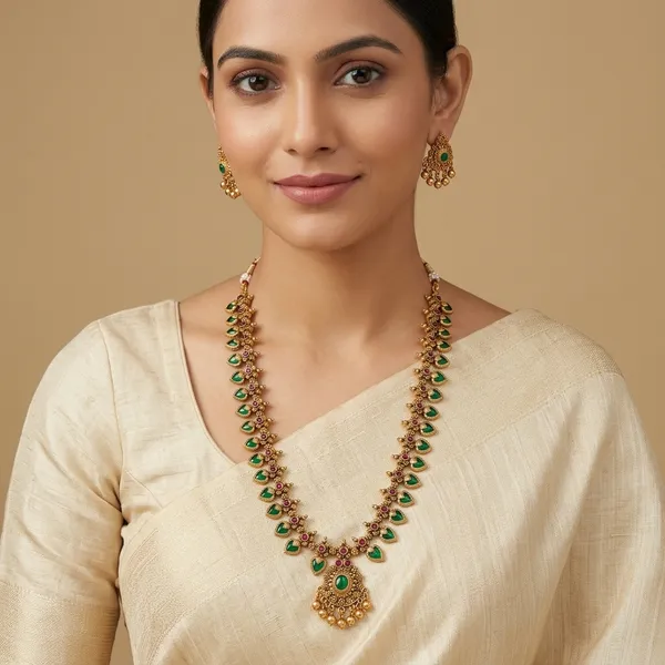 Golden_Green_Brass_Kundan_Mango_Motif_Necklace_Set_For_Women