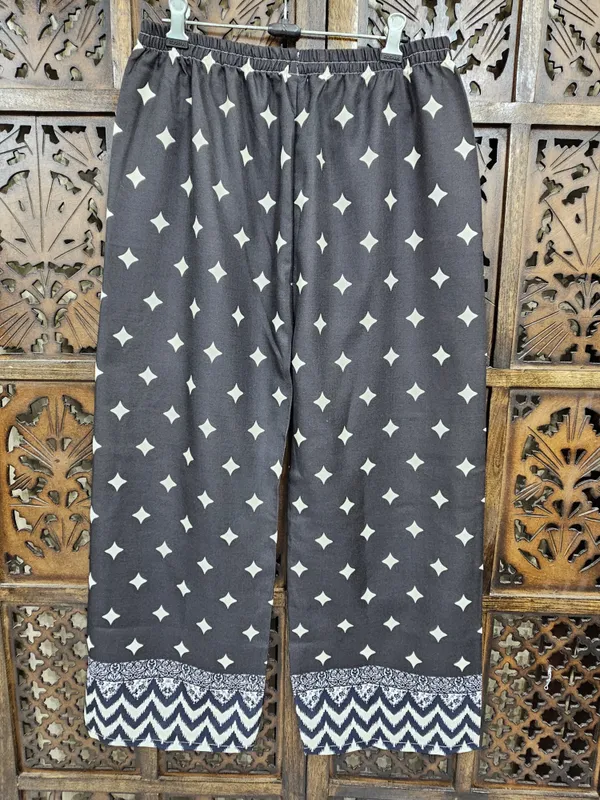 Black_White_Slub_Cotton_Straight_Geometric_Print_Co_Ord_Set_For_Women