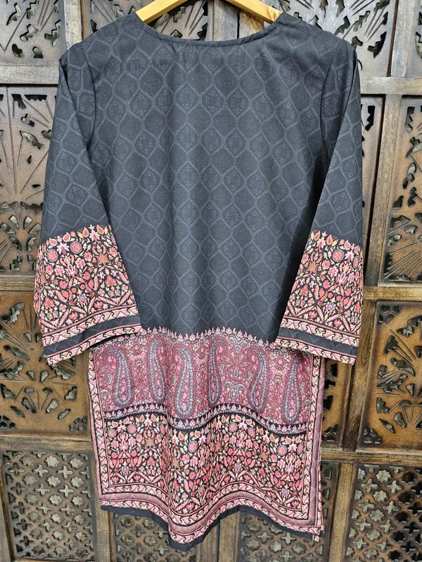 Charcoal_Grey_Rayon_Straight_Paisley_Print_Co_Ord_Set_For_Women
