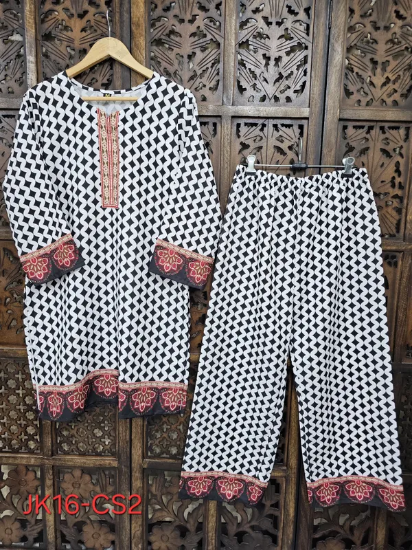 Black_White_Rayon_Straight_Geometric_Print_Kurta_Pant_Co_Ord_Set_For_Women