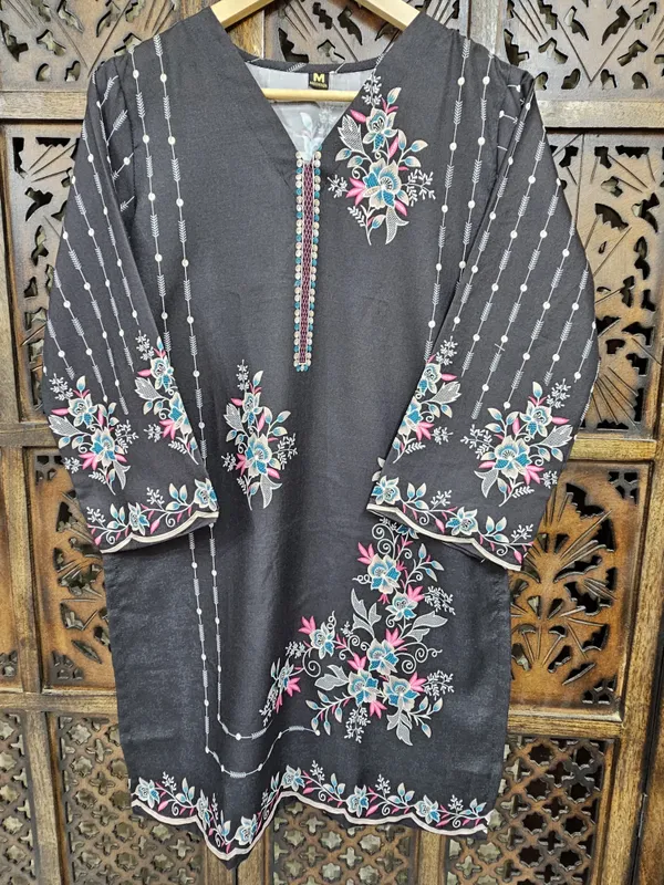 Black_White_Turkish_Slub_Cotton_Straight_Kurta_Pant_Co_Ord_Set_For_Women