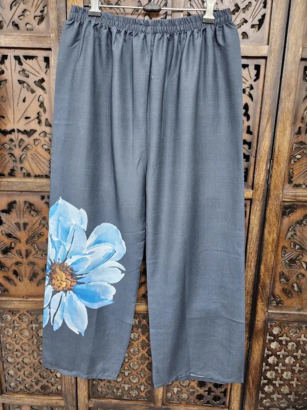 Grey_Rayon_Straight_Floral_Print_Co_Ord_Set_For_Women