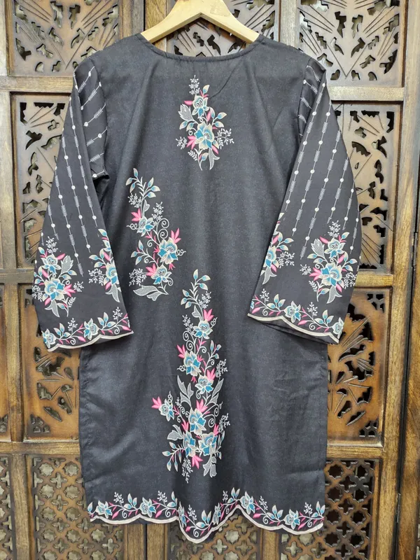 Black_White_Turkish_Slub_Cotton_Straight_Kurta_Pant_Co_Ord_Set_For_Women